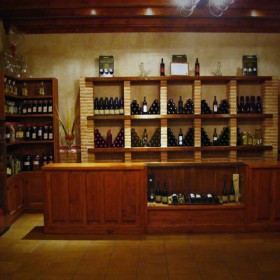 Bodegas y Viñedos Pedro García